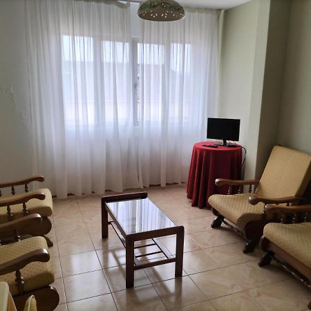 Hotel Millan Negreira Bagian luar foto